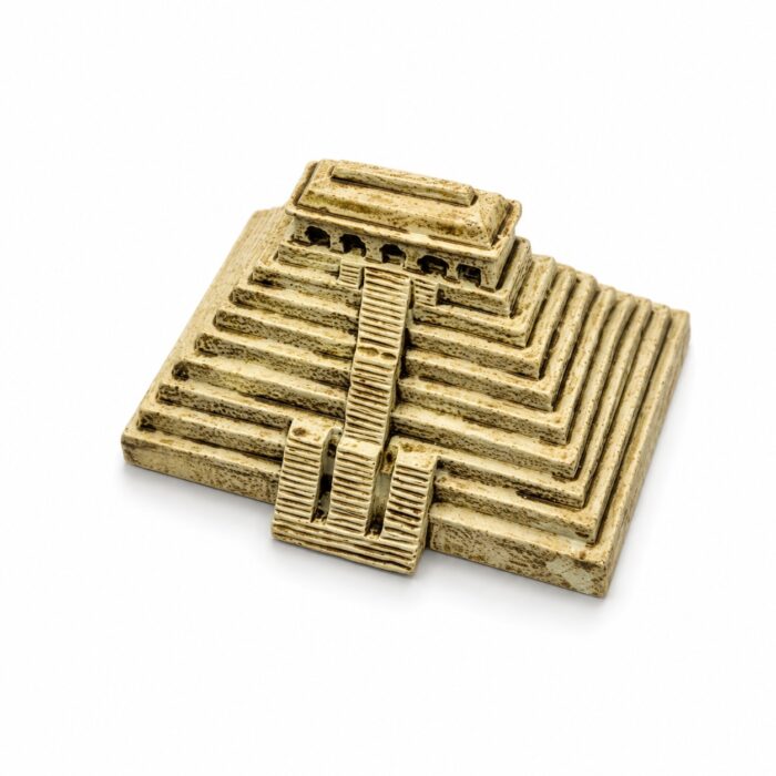 Mayan step pyramid miniature for ant arenas and formicariums — Mesoamerican landmark — ANTonTOP